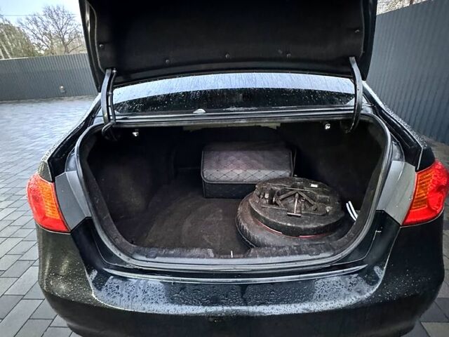 Черный Хендай Элантра, объемом двигателя 1.6 л и пробегом 261 тыс. км за 4799 $, фото 10 на Automoto.ua