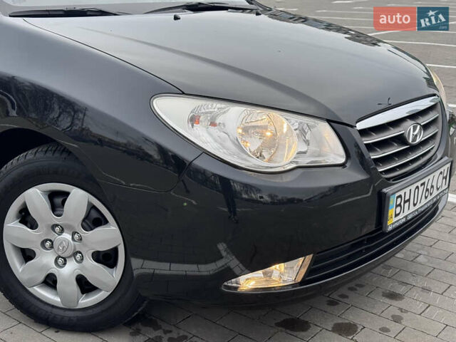 Чорний Хендай Елантра, об'ємом двигуна 1.59 л та пробігом 95 тис. км за 7850 $, фото 10 на Automoto.ua