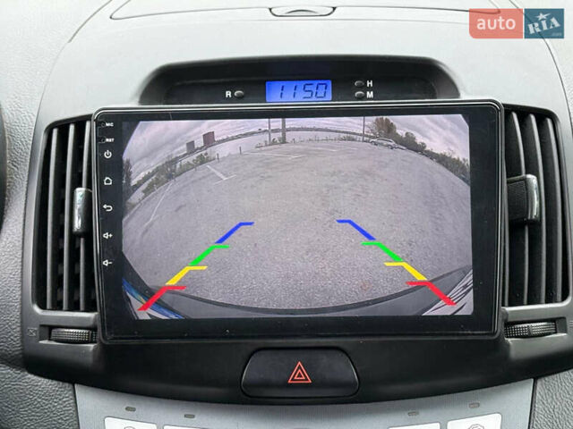 Чорний Хендай Елантра, об'ємом двигуна 2 л та пробігом 240 тис. км за 7850 $, фото 17 на Automoto.ua