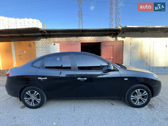 Черный Хендай Элантра, объемом двигателя 1.59 л и пробегом 240 тыс. км за 6257 $, фото 8 на Automoto.ua