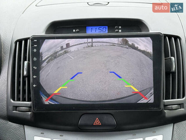 Хендай Элантра 2008 в Киеве на Automoto.ua Черный Хендай Элантра, объемом двигателя 2 л и пробегом 239 тыс. км за 8800 $, фото 11 на Automoto.ua