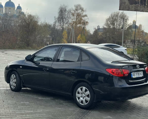 Чорний Хендай Елантра, об'ємом двигуна 1.59 л та пробігом 188 тис. км за 4199 $, фото 1 на Automoto.ua
