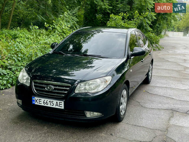 Чорний Хендай Елантра, об'ємом двигуна 1.59 л та пробігом 175 тис. км за 6600 $, фото 1 на Automoto.ua