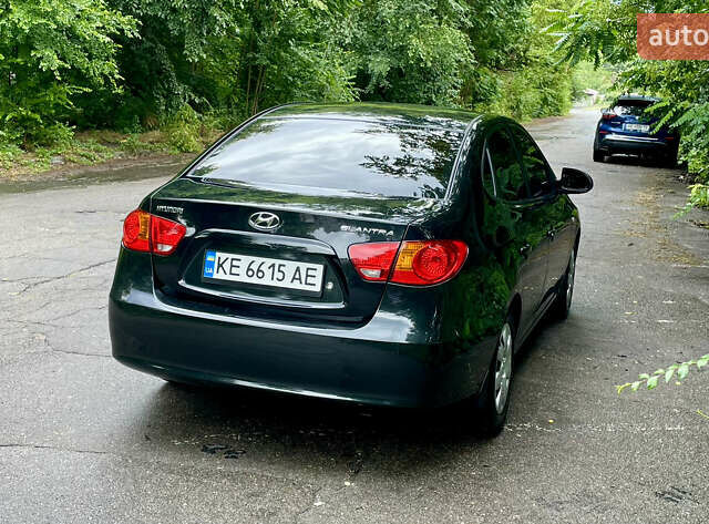 Чорний Хендай Елантра, об'ємом двигуна 1.59 л та пробігом 175 тис. км за 6600 $, фото 5 на Automoto.ua