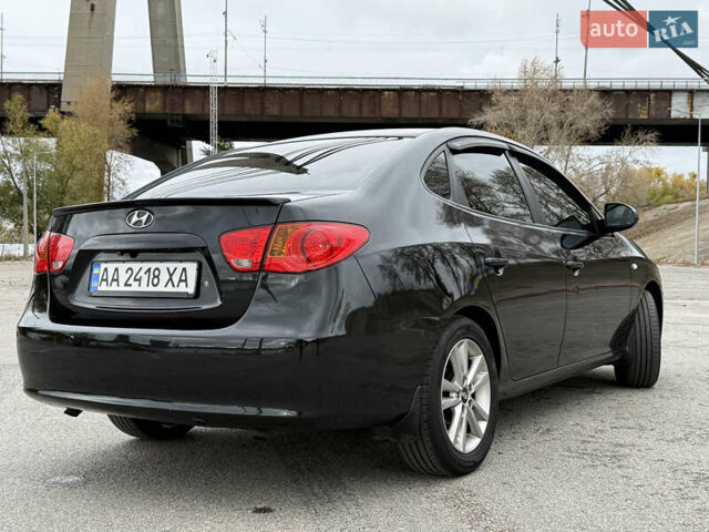 Хендай Элантра 2008 в Киеве на Automoto.ua Черный Хендай Элантра, объемом двигателя 2 л и пробегом 239 тыс. км за 8800 $, фото 5 на Automoto.ua