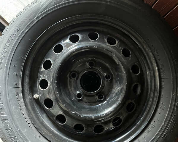 Черный Хендай Элантра, объемом двигателя 1.59 л и пробегом 240 тыс. км за 6257 $, фото 25 на Automoto.ua