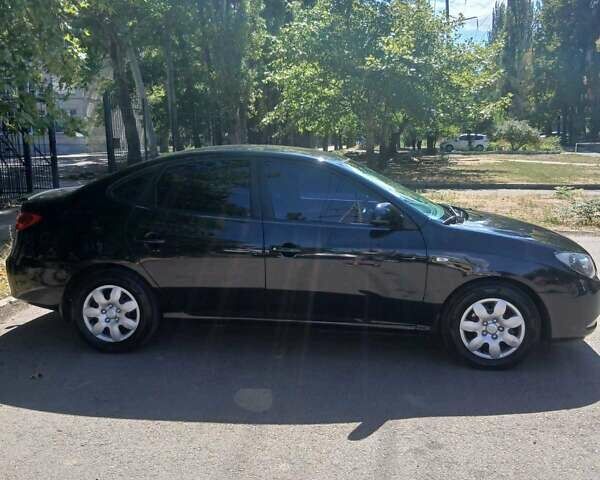 Черный Хендай Элантра, объемом двигателя 1.59 л и пробегом 193 тыс. км за 7000 $, фото 2 на Automoto.ua