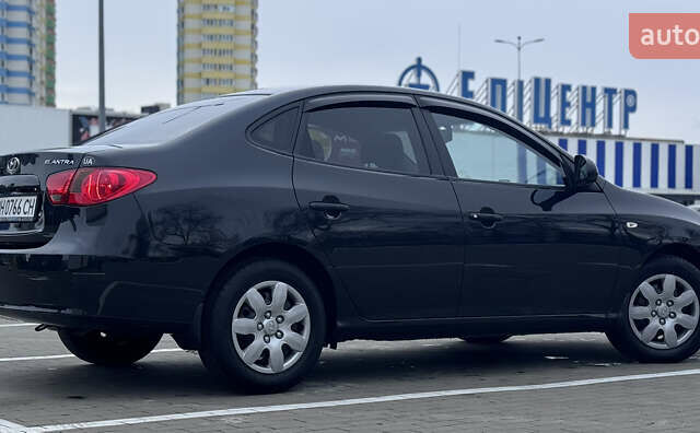 Чорний Хендай Елантра, об'ємом двигуна 1.59 л та пробігом 95 тис. км за 7850 $, фото 26 на Automoto.ua