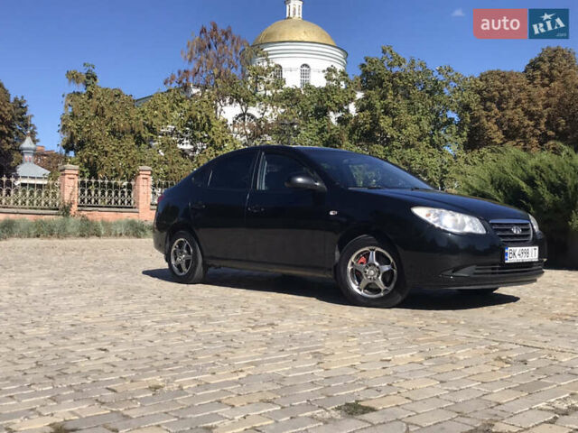 Чорний Хендай Елантра, об'ємом двигуна 1.59 л та пробігом 211 тис. км за 4999 $, фото 2 на Automoto.ua