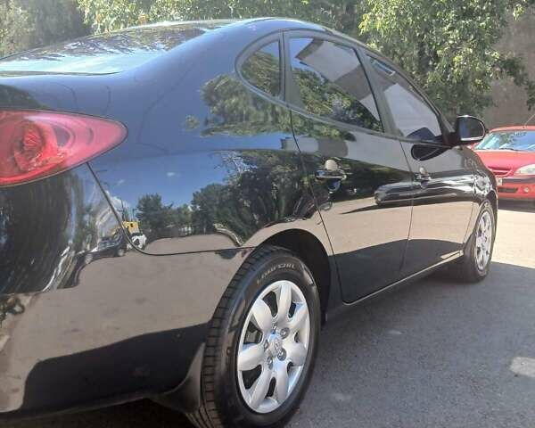 Черный Хендай Элантра, объемом двигателя 1.59 л и пробегом 193 тыс. км за 7000 $, фото 3 на Automoto.ua