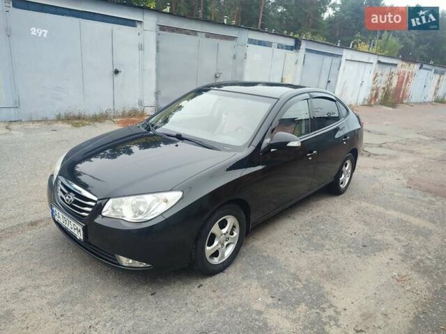 Хендай Элантра 2010 в Киеве на Automoto.ua Черный Хендай Элантра, объемом двигателя 2 л и пробегом 184 тыс. км за 10300 $, фото 14 на Automoto.ua