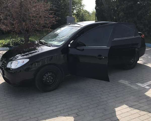 Чорний Хендай Елантра, об'ємом двигуна 1.59 л та пробігом 289 тис. км за 5900 $, фото 9 на Automoto.ua