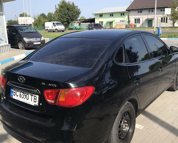 Чорний Хендай Елантра, об'ємом двигуна 1.59 л та пробігом 289 тис. км за 5900 $, фото 13 на Automoto.ua