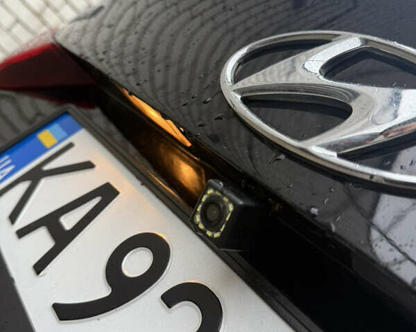 Чорний Хендай Елантра, об'ємом двигуна 1.8 л та пробігом 266 тис. км за 7700 $, фото 11 на Automoto.ua