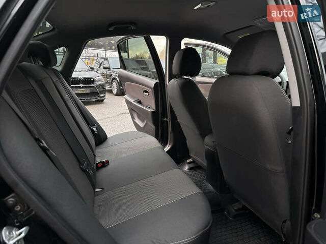 Хендай Элантра 2011 в Харькове на Automoto.ua Черный Хендай Элантра, объемом двигателя 1.59 л и пробегом 118 тыс. км за 8500 $, фото 16 на Automoto.ua