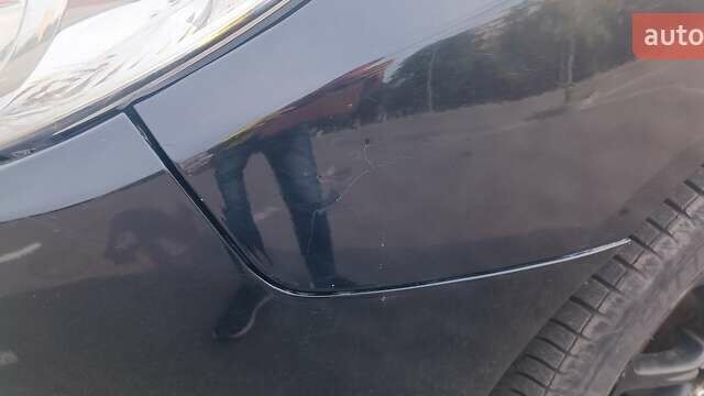 Черный Хендай Элантра, объемом двигателя 1.59 л и пробегом 213 тыс. км за 5500 $, фото 1 на Automoto.ua