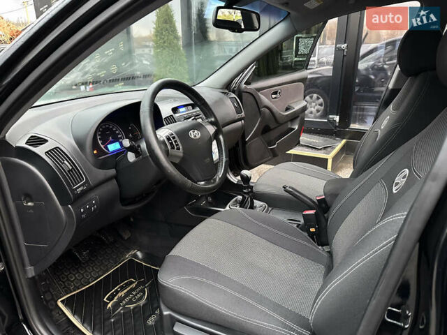 Хендай Элантра 2011 в Харькове на Automoto.ua Черный Хендай Элантра, объемом двигателя 1.59 л и пробегом 118 тыс. км за 8500 $, фото 11 на Automoto.ua