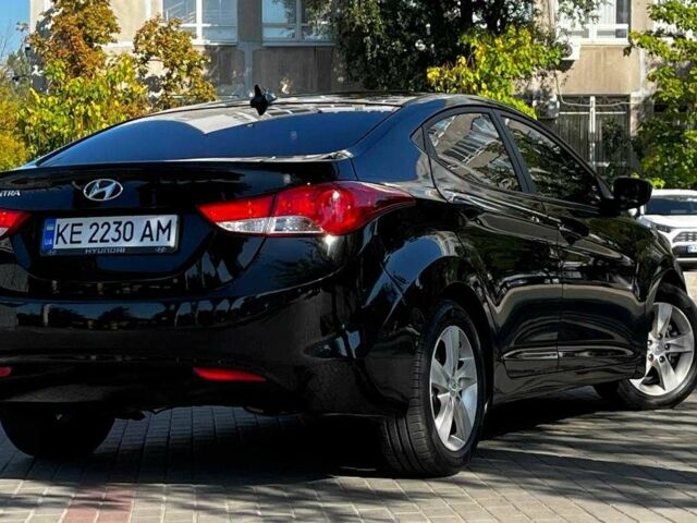Чорний Хендай Елантра, об'ємом двигуна 1.8 л та пробігом 173 тис. км за 9500 $, фото 2 на Automoto.ua