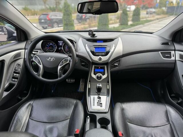 Черный Хендай Элантра, объемом двигателя 1.8 л и пробегом 203 тыс. км за 8850 $, фото 7 на Automoto.ua