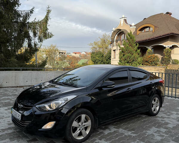 Черный Хендай Элантра, объемом двигателя 1.8 л и пробегом 150 тыс. км за 9100 $, фото 1 на Automoto.ua