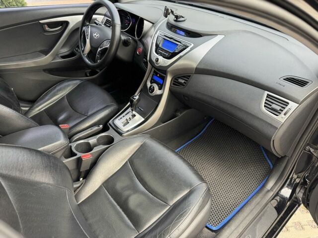 Черный Хендай Элантра, объемом двигателя 1.8 л и пробегом 203 тыс. км за 8850 $, фото 17 на Automoto.ua