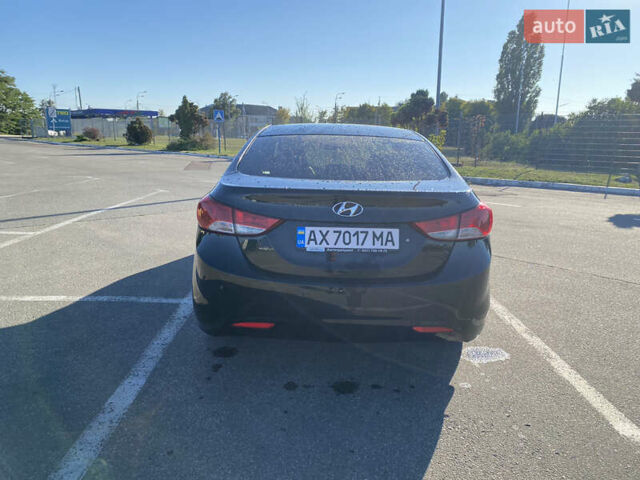 Чорний Хендай Елантра, об'ємом двигуна 1.59 л та пробігом 87 тис. км за 10600 $, фото 4 на Automoto.ua