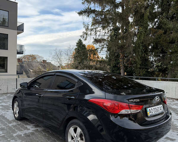 Черный Хендай Элантра, объемом двигателя 1.8 л и пробегом 150 тыс. км за 9100 $, фото 6 на Automoto.ua