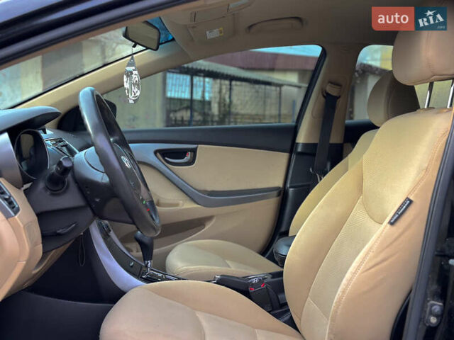 Черный Хендай Элантра, объемом двигателя 1.8 л и пробегом 142 тыс. км за 7900 $, фото 15 на Automoto.ua