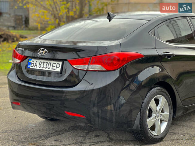 Черный Хендай Элантра, объемом двигателя 1.8 л и пробегом 142 тыс. км за 7900 $, фото 7 на Automoto.ua