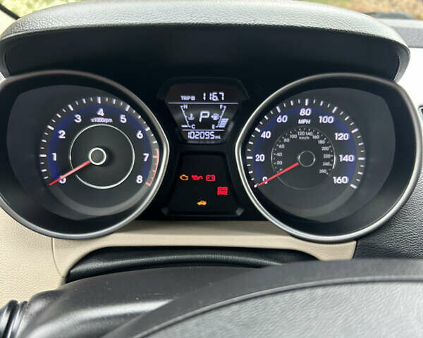 Чорний Хендай Елантра, об'ємом двигуна 1.8 л та пробігом 165 тис. км за 10000 $, фото 20 на Automoto.ua