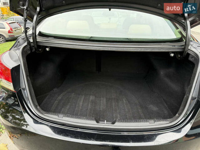 Черный Хендай Элантра, объемом двигателя 1.8 л и пробегом 190 тыс. км за 7800 $, фото 9 на Automoto.ua