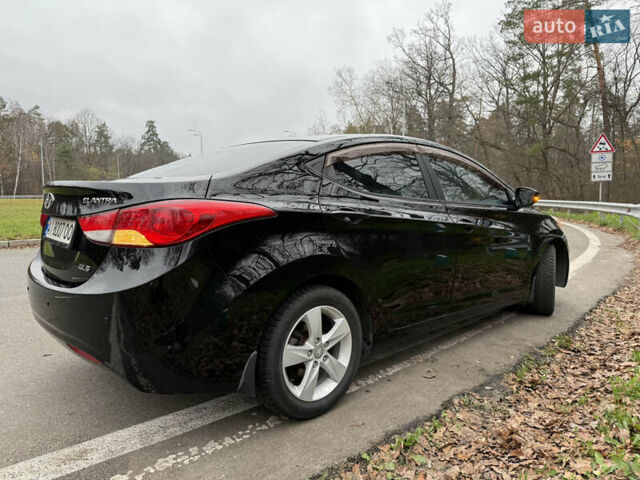 Черный Хендай Элантра, объемом двигателя 1.8 л и пробегом 140 тыс. км за 10900 $, фото 8 на Automoto.ua