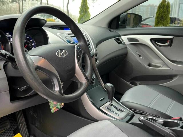 Черный Хендай Элантра, объемом двигателя 1.8 л и пробегом 135 тыс. км за 8750 $, фото 9 на Automoto.ua