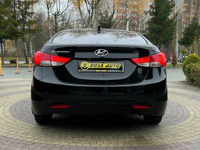 Черный Хендай Элантра, объемом двигателя 1.8 л и пробегом 135 тыс. км за 8750 $, фото 5 на Automoto.ua
