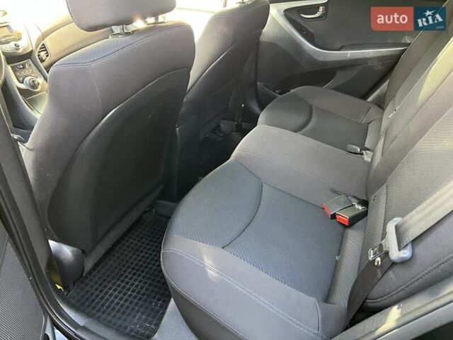 Черный Хендай Элантра, объемом двигателя 1.59 л и пробегом 203 тыс. км за 7300 $, фото 25 на Automoto.ua