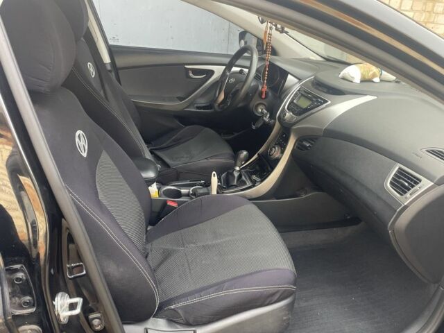 Чорний Хендай Елантра, об'ємом двигуна 1.6 л та пробігом 68 тис. км за 9500 $, фото 6 на Automoto.ua