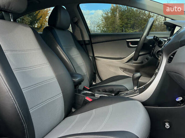 Черный Хендай Элантра, объемом двигателя 1.8 л и пробегом 135 тыс. км за 8750 $, фото 15 на Automoto.ua