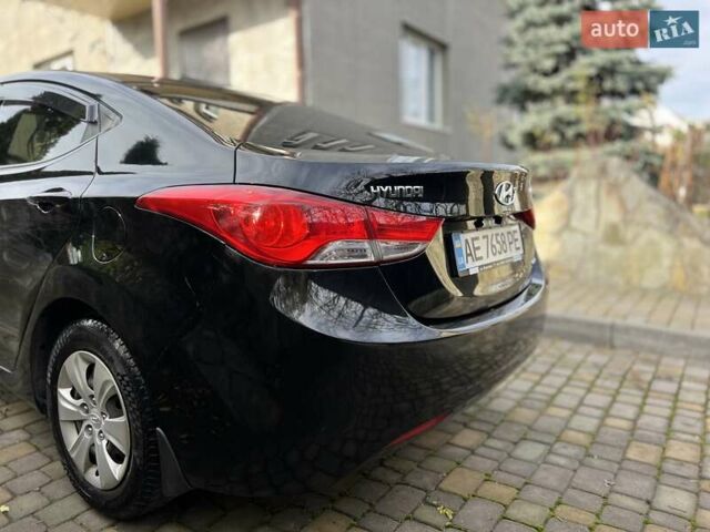 Черный Хендай Элантра, объемом двигателя 1.59 л и пробегом 203 тыс. км за 7300 $, фото 17 на Automoto.ua