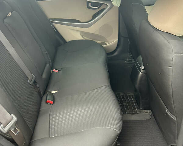 Чорний Хендай Елантра, об'ємом двигуна 1.8 л та пробігом 165 тис. км за 10000 $, фото 18 на Automoto.ua