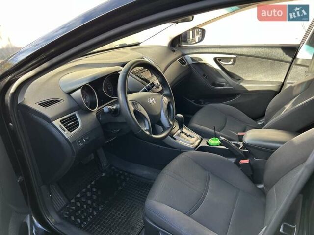 Черный Хендай Элантра, объемом двигателя 1.59 л и пробегом 203 тыс. км за 7300 $, фото 21 на Automoto.ua