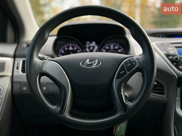Черный Хендай Элантра, объемом двигателя 1.8 л и пробегом 135 тыс. км за 8750 $, фото 9 на Automoto.ua