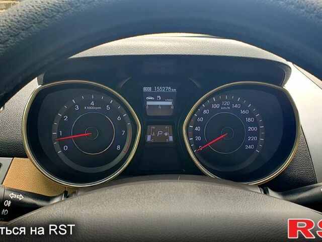 Черный Хендай Элантра, объемом двигателя 1.8 л и пробегом 156 тыс. км за 9000 $, фото 5 на Automoto.ua