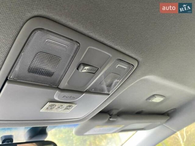 Чорний Хендай Елантра, об'ємом двигуна 1.8 л та пробігом 180 тис. км за 10250 $, фото 42 на Automoto.ua