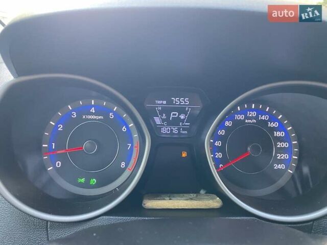 Чорний Хендай Елантра, об'ємом двигуна 1.8 л та пробігом 180 тис. км за 10250 $, фото 35 на Automoto.ua