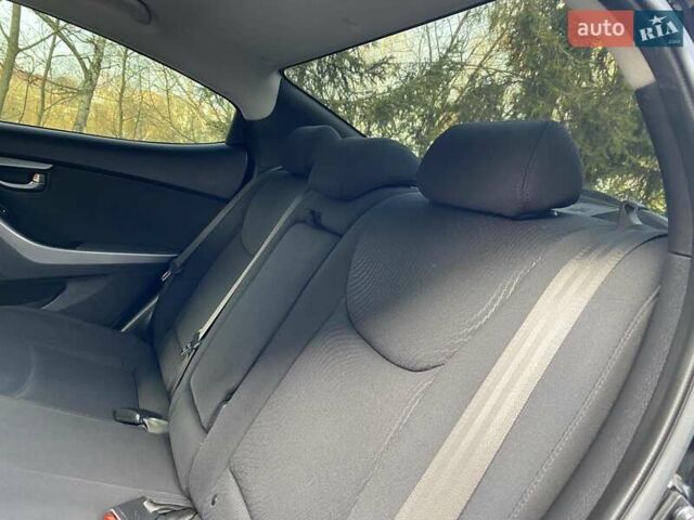 Чорний Хендай Елантра, об'ємом двигуна 1.8 л та пробігом 180 тис. км за 10250 $, фото 49 на Automoto.ua