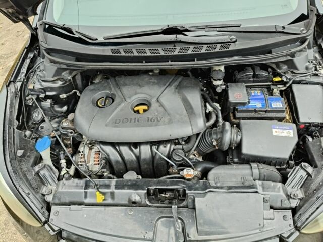 Хендай Елантра 2014 у Запоріжжя на Automoto.ua Чорний Хендай Елантра, об'ємом двигуна 1.8 л та пробігом 180 тис. км за 8800 $, фото 11 на Automoto.ua