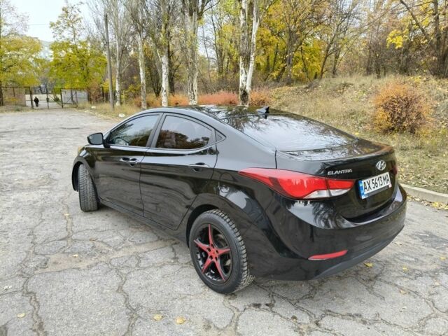 Хендай Елантра 2014 у Запоріжжя на Automoto.ua Чорний Хендай Елантра, об'ємом двигуна 1.8 л та пробігом 180 тис. км за 8800 $, фото 6 на Automoto.ua