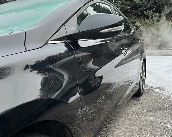Чорний Хендай Елантра, об'ємом двигуна 2 л та пробігом 183 тис. км за 8800 $, фото 17 на Automoto.ua