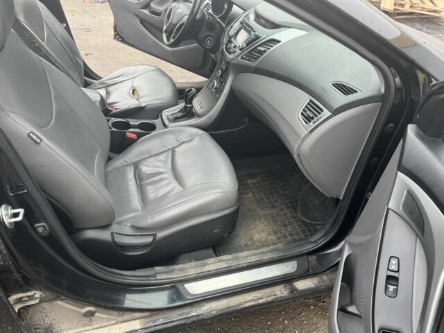 Черный Хендай Элантра, объемом двигателя 1.8 л и пробегом 170 тыс. км за 3500 $, фото 7 на Automoto.ua