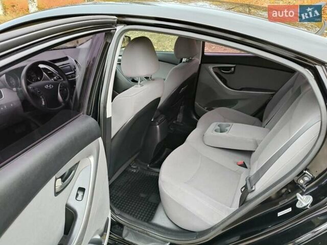 Хендай Элантра 2014 в Запорожье на Automoto.ua Черный Хендай Элантра, объемом двигателя 1.8 л и пробегом 210 тыс. км за 8800 $, фото 3 на Automoto.ua